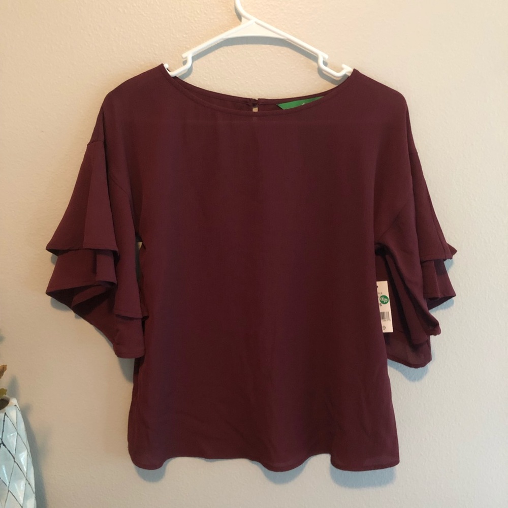 xs never worn maroon blouse